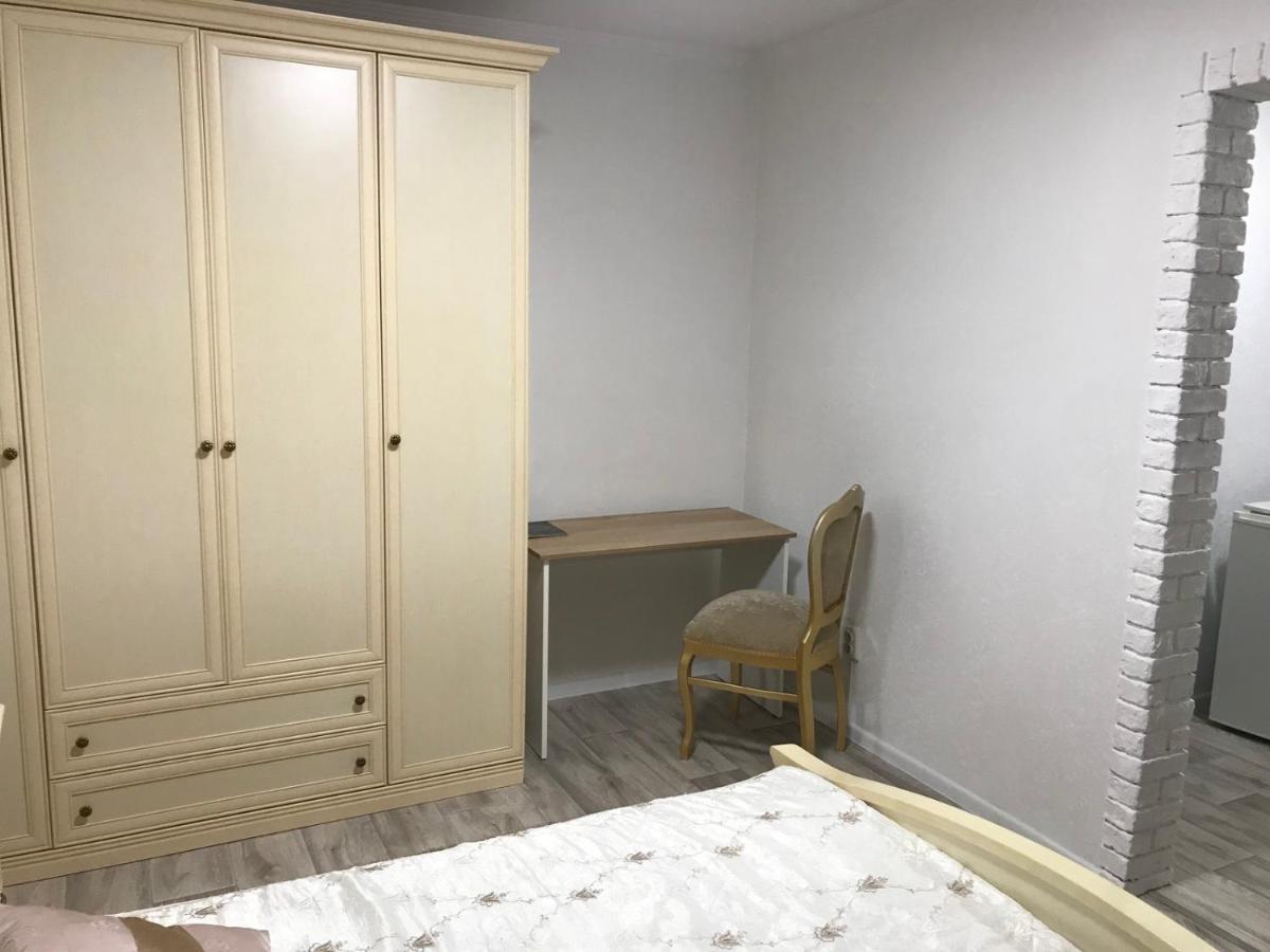 Enrico Hotel Dnyipropetrovszk Kültér fotó