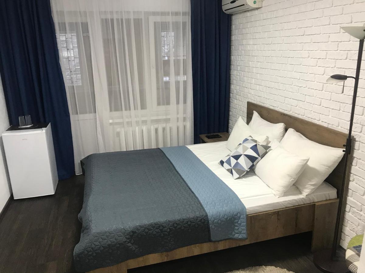 Enrico Hotel Dnyipropetrovszk Kültér fotó