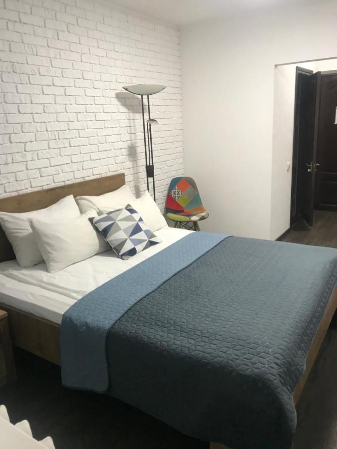 Enrico Hotel Dnyipropetrovszk Kültér fotó