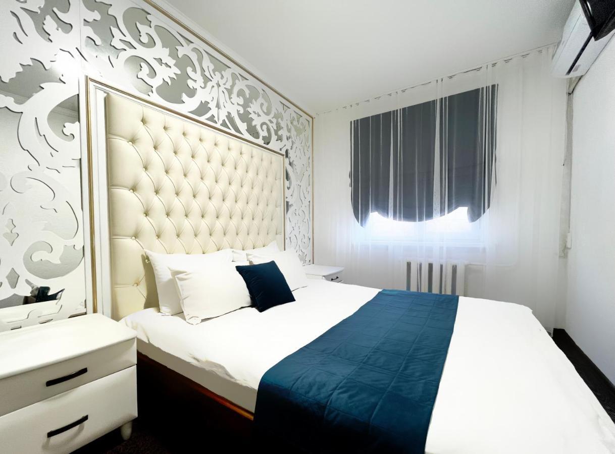 Enrico Hotel Dnyipropetrovszk Kültér fotó