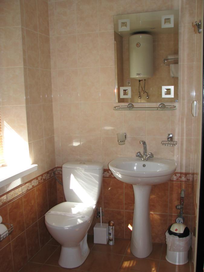 Enrico Hotel Dnyipropetrovszk Kültér fotó